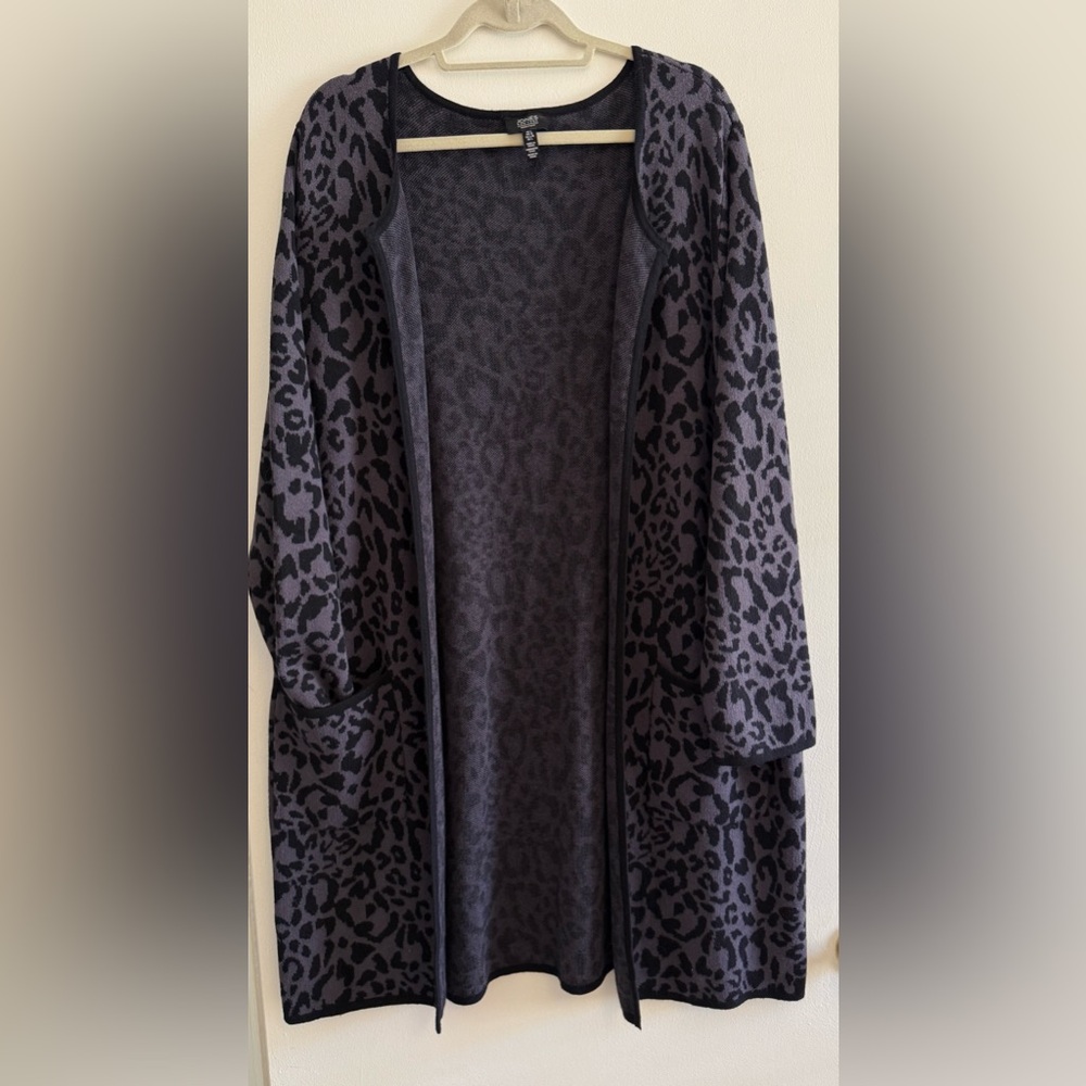 Jones New York Gray and Black cheetah print duster/ long sweater.